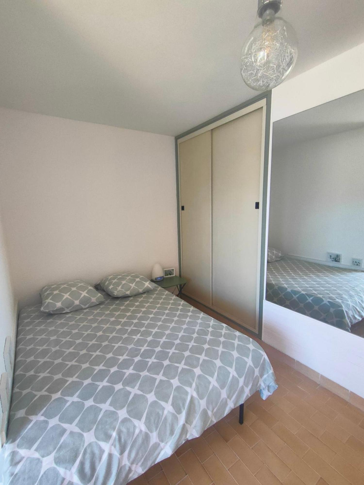 Gruissan, Studio Cabine, Au Calme Vue Degagee Sur Marina 외부 사진