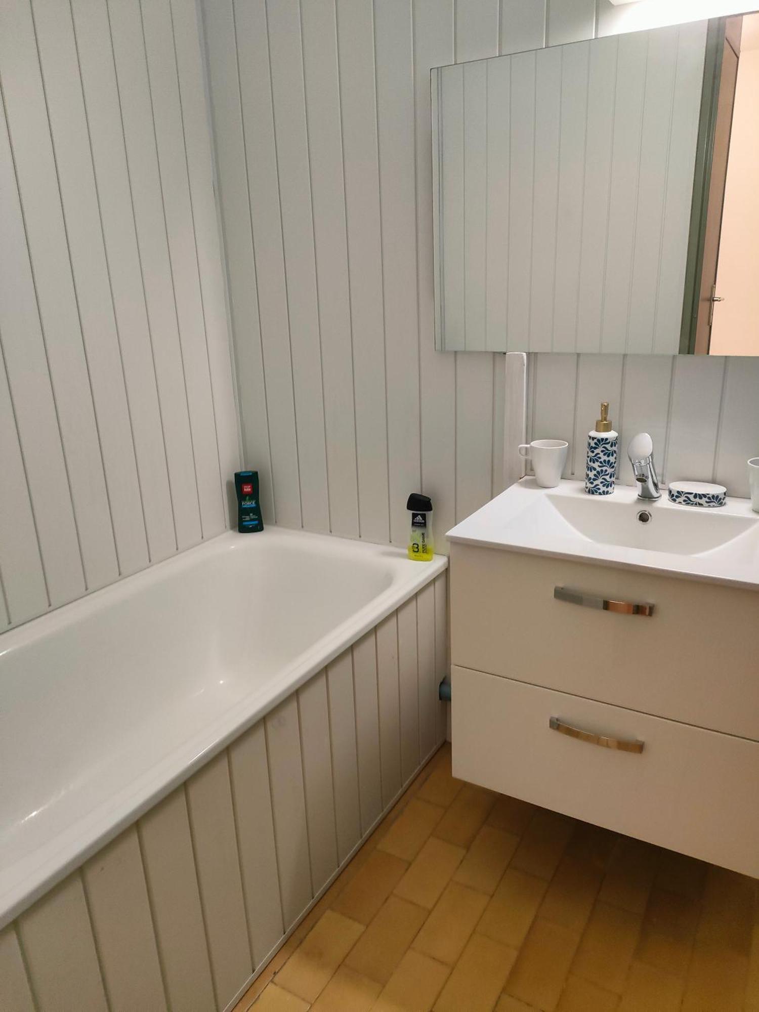 Gruissan, Studio Cabine, Au Calme Vue Degagee Sur Marina 외부 사진